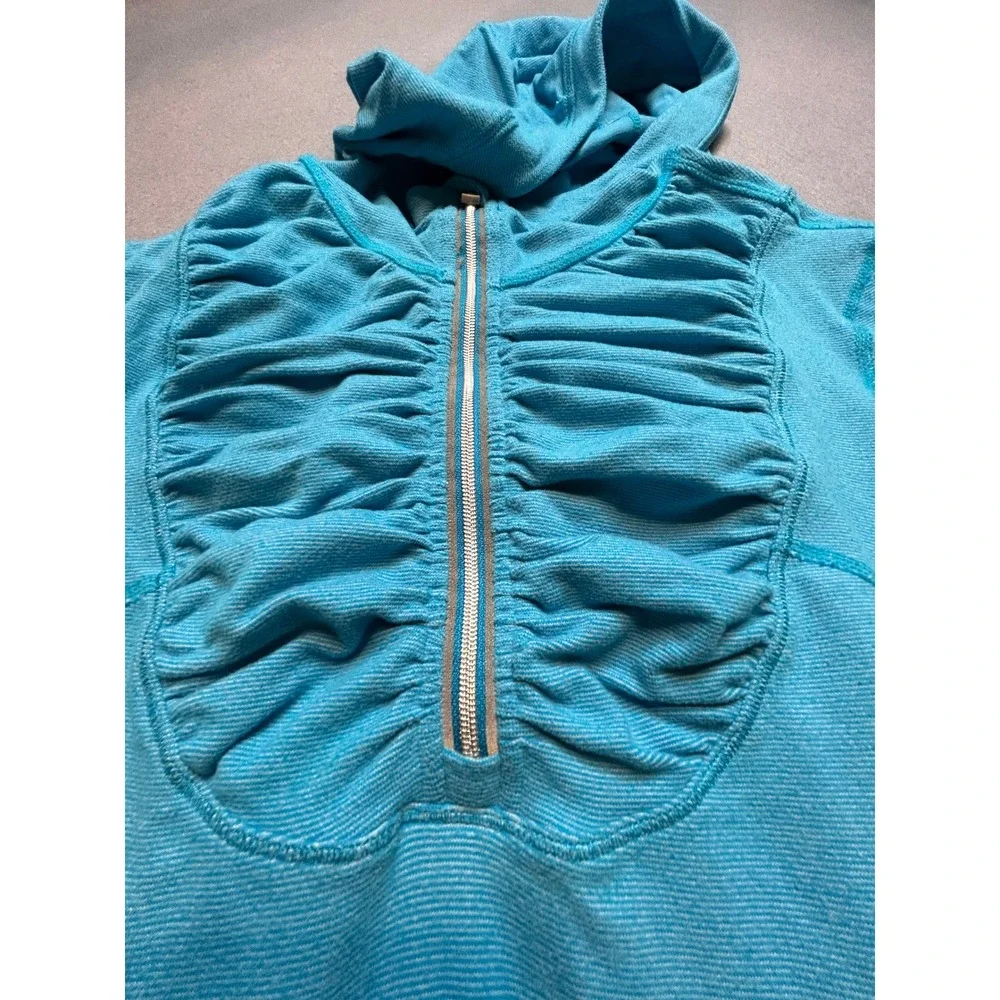 Lululemon Turquoise Blue Ruched Half Zip Hoodie Long Sleeve Thumbholes Size 6-53